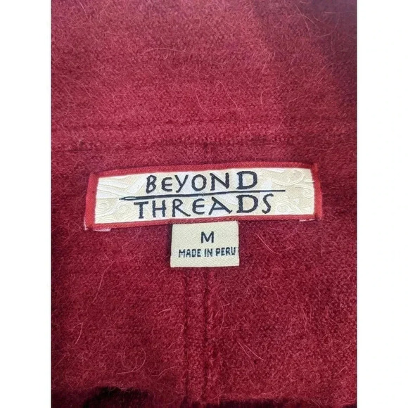 Beyond Threads Jacket Womens Size Medium Red Alpaca Wool Blend Button Front - Picture 8 of 8
